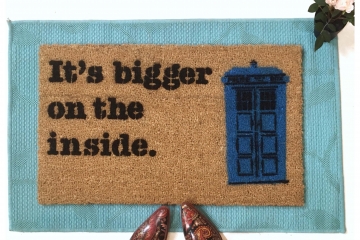 Dr. Who Bigger on the inside Tardis doormat