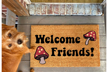 Welcome Friends! | Psychedelic Mushroom mat | Damn Good Doormats